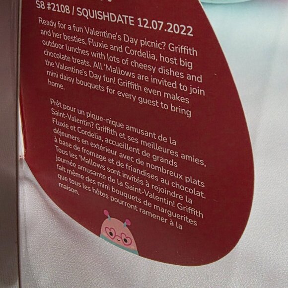 Griffith the Caterpillar Valentines Edition Squishmallow - Picture 3 of 4